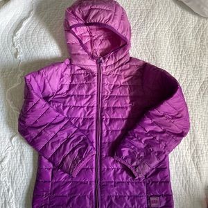 Excellent Gap Light Puffer Jacket!